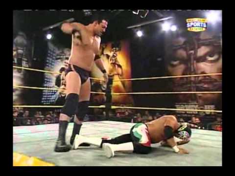 FCW 05/15/11 - Hunico vs. Damien Sandow