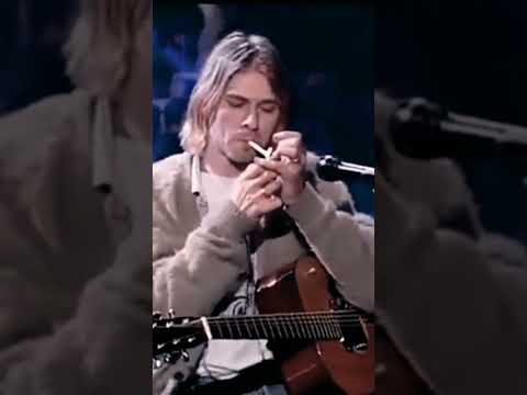 Kurt try smoking | Nirvana Unplugged #kurtcobain #nirvana #shorts #unplugged