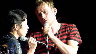 Gorillaz - To Binge @ Zénith de Paris 22.11.2010