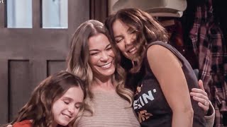 Katharine McPhee Foster, LeAnn Rimes &amp; Eddie Cibrian  - Can&#39;t fight the moonlight @ Country Comfort