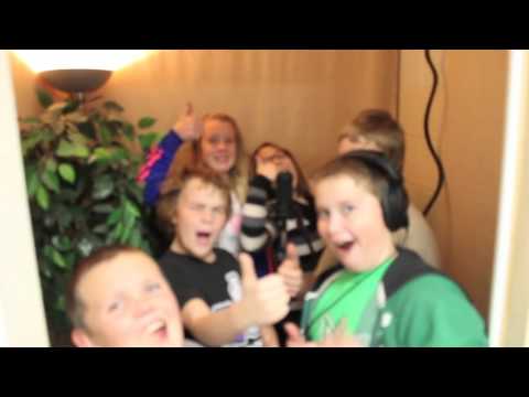 Miami School Performs "Nothing More" by The Alternate Routes