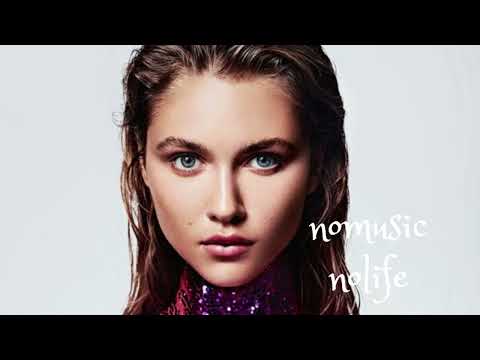 Moxura feat. Sergio - Turn The Tide