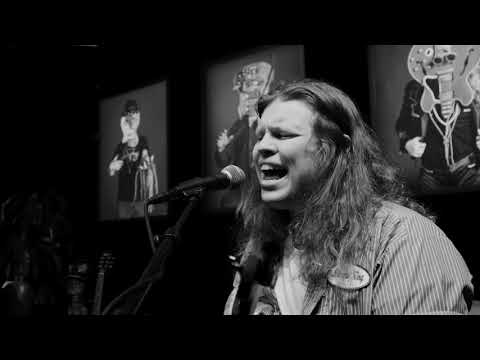 Instrumenthead Live - Marcus King & Katie Pruitt Perform "Homesick" For Holgado Guitars