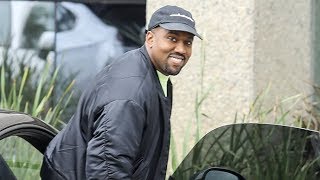 The Paparazzi Congratulate Kanye West On &quot;Beautiful, Superstar&quot; Name Chicago For Rapper&#39;s Baby Girl