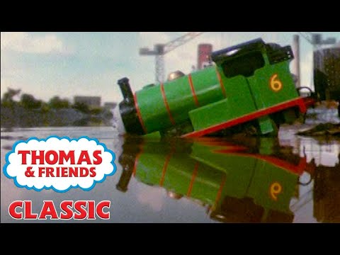 Percy Takes A Dip | Kids Cartoon | Thomas & Friends Cartoons - Official Channel