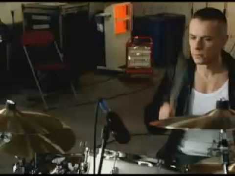 Videoclip de When I Look At The World — U2