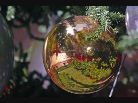 A Christmas To Remember - Kenny Rogers & Dolly Parton