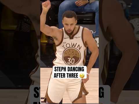 Steph showing off his dance moves 🕺