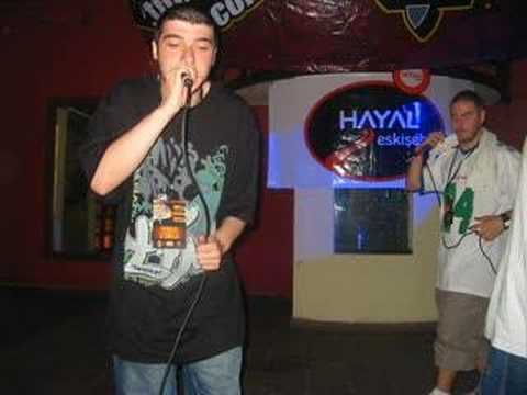 Sansar ft Giyotin-Tutamadım Verdiğim Sözleri(resimLi)