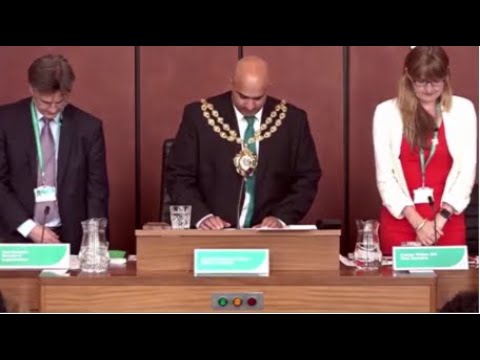 Paul Weston - Labour Politicians Put Votes Before Gang Raped Girls