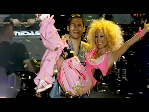 Sezen Aksu & Hepsi - Çakkıdı (Kuruçeşme Arena 2006)