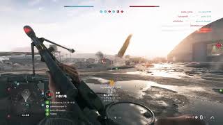 BFV ドアに貫通した笑