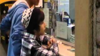 1up asks for donuts in a money exchange store (casa de cambio)
