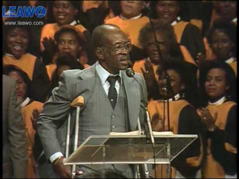 Florida Mass Choir-He's A Battle Ax