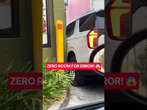 HOW WILL THIS END?! SUV DRIVER MAKES A DANGEROUS DRIVE-THRU MISTAKE! 😱🚙