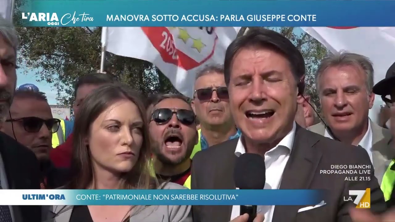Giuseppe Conte rimprovera David Parenzo: "Quando parla con me lei non parla con la sinistra ma ...