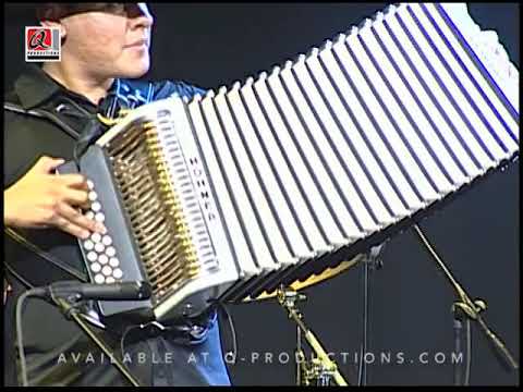 Eddie Gonzalez - El gancho (Live) High Quality. Tejano59