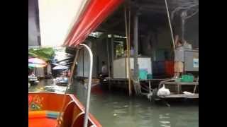 preview picture of video 'Boat ride on the floating market    Damnoen Saduak   Thailand   2008'
