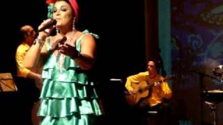 Karin Hilel Canta Carmen Miranda - Na Batucada da Vida