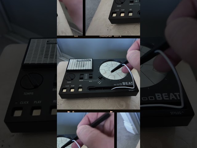 Vídeo relacionado con Stylophone Beat con Estuche de Transporte - Máquina Compacta de Tambor Stylus | 4 Kits de Batería y 4 Sonidos de Graves | Beat Maker | Bucle de Tambor