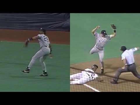 Jesse Barfield's laser throw nabs Davis at third