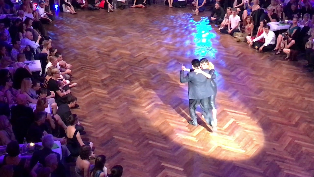 Video thumbnail for 2018 Karlsruhe Tangofestival - Noelia Hurtado & Carlitos Espinoza (Milonga)