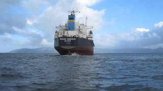 preview picture of video 'Newlead Esmeralda ups anchor Astoria, Oregon'