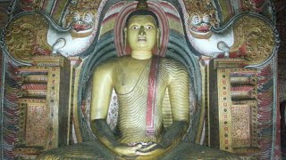preview picture of video 'Sri Lanka 16 cuevas de Dambulla 3 (Dambuya temple)'