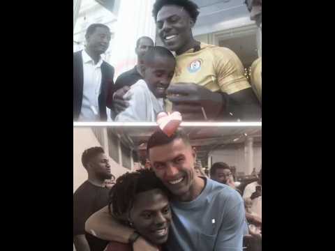 ❤️ ISHOWSPEED Узнал себя в этом мальчике #ishowspeed #момент #моменты #стрим #эдит