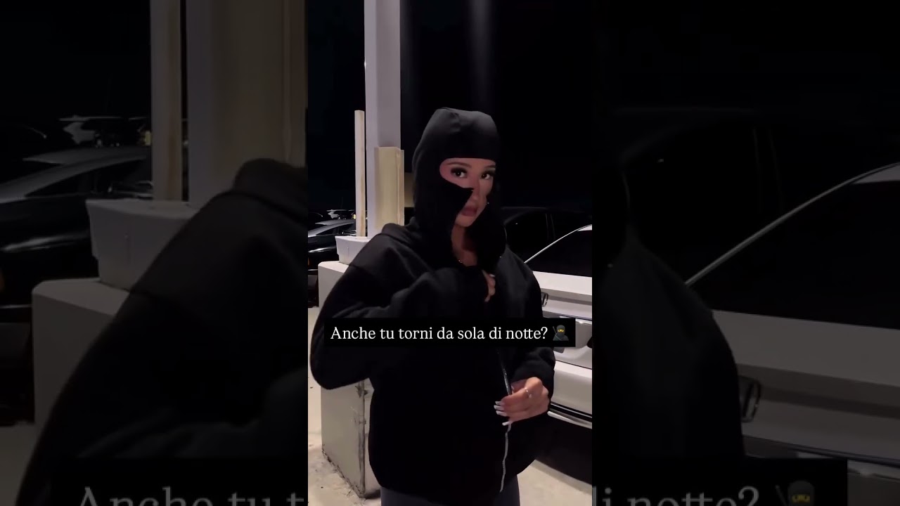 Felpa con passamontagna Ninjia