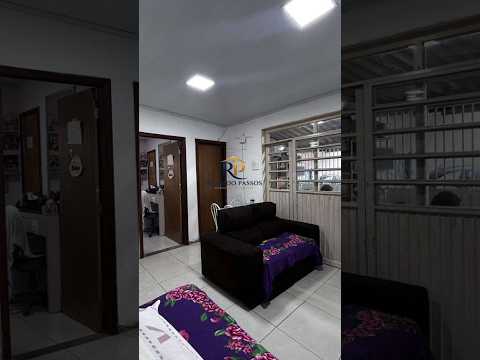 Casa com 3 quartos, sendo 2 semi-suítes na QD 15 do Paranoá, próxima à Bluefit