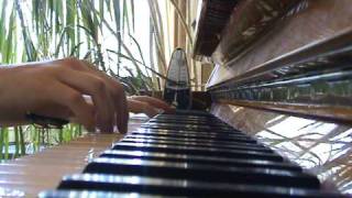 Nylon Beat - Rakastuin Mä Looseriin (Piano)