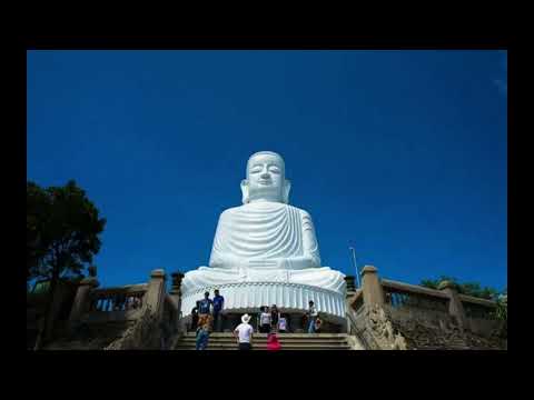 Pagode do Grande Buda no Pico Ba Na#Hanhdana