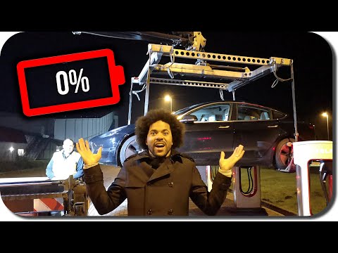 Tesla Akku Komplett Leer - Abschleppwagen Kommt