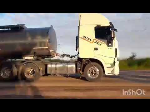 Camiones en cruce de RP158 Y RN19 , San Francisco , Cordoba . video 74 . SUSCRIBITE !!