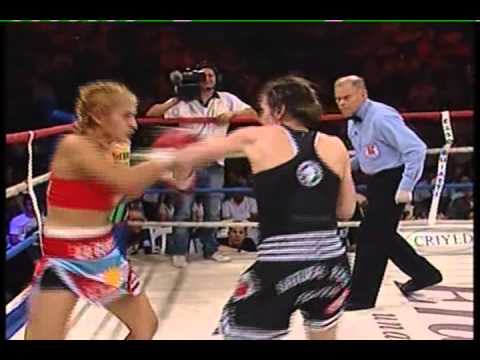 Gurisa DIONICIOUS vs Gaby BOUVIER - IBF - Promo TyC - 13 abr 2013