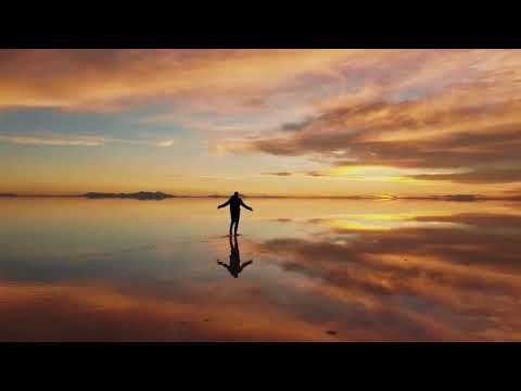 Marco Thulio feat. Junior Paes - Love Will Light The Way