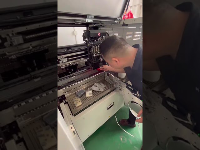 Hanwha Samsung SM482 plus pick and place machine