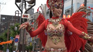草加よさこいサンバフェスティバル2023 G R E S Liberdade リベルダージステージ 赤い羽根のお姉さん②