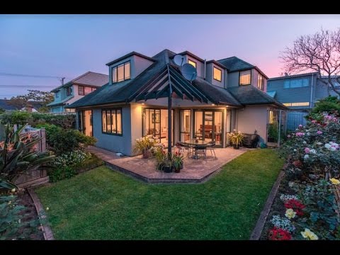 SOLD - 2/89 Vale Road, St Heliers - Vanessa Mowlem