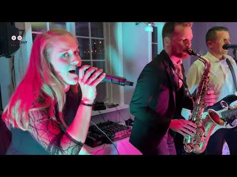 AE til bryllup på Hertedalen