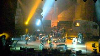 Short Clip of "Love You Til the Day I Die" - Crowded House (Live in Mpls 9-9-07)