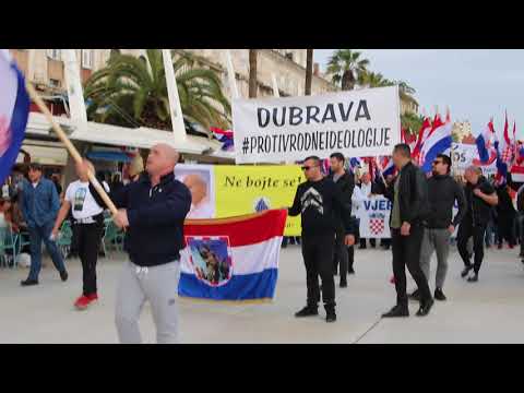 Stiže još prosvjednika na Rivu