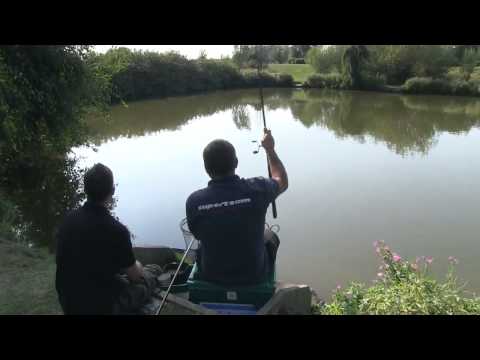 Part 18 Angling Basics with Shakespeare Starting Coarse Fishing - Method Feeder on Lakes.m