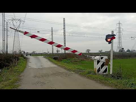 Passaggio a livello di Via Mirabella - Vignale