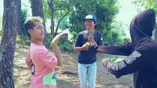 Download lagu Parodi pop sunda mp3 Download lagu Parodi pop sunda mp3