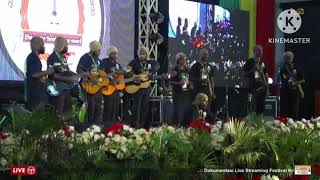 Download lagu Dari 20 Grup, Grup Awa-owe Merai Juara ll, Grup Awa-owe Terbaik.  mp3