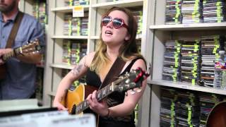 Lydia Loveless - Out On Love