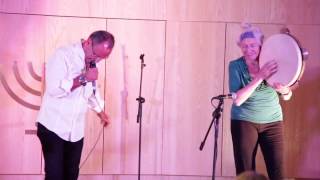 Arvolikos d'almendras par Kobi Zarco-Alvayero