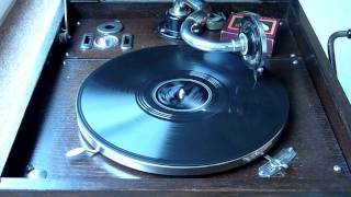 MY ISLE OF GOLDEN DREAMS - Harry owens & his Royal Hawaiians